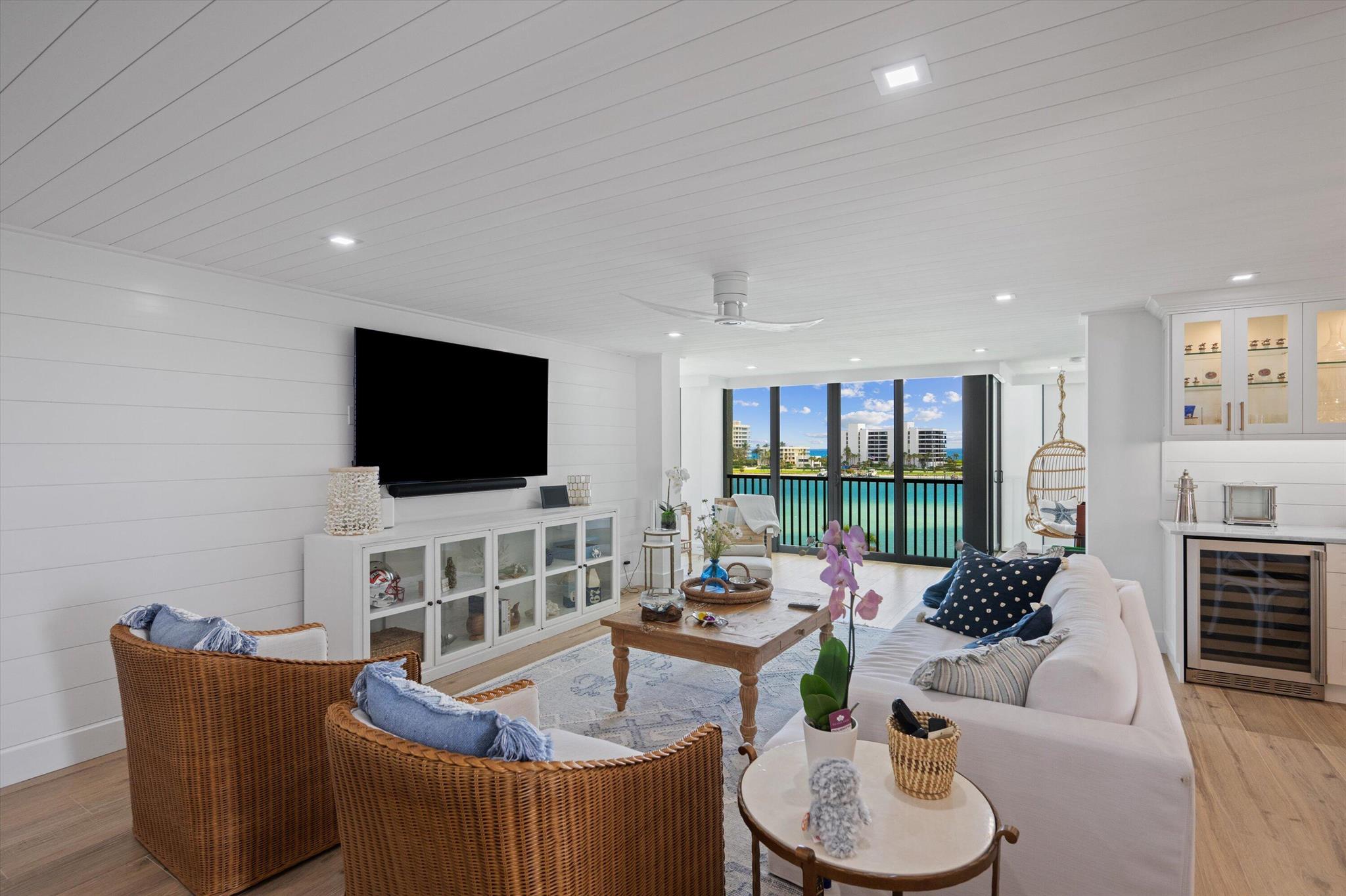 SANDPOINTE BAY CONDO - Residential