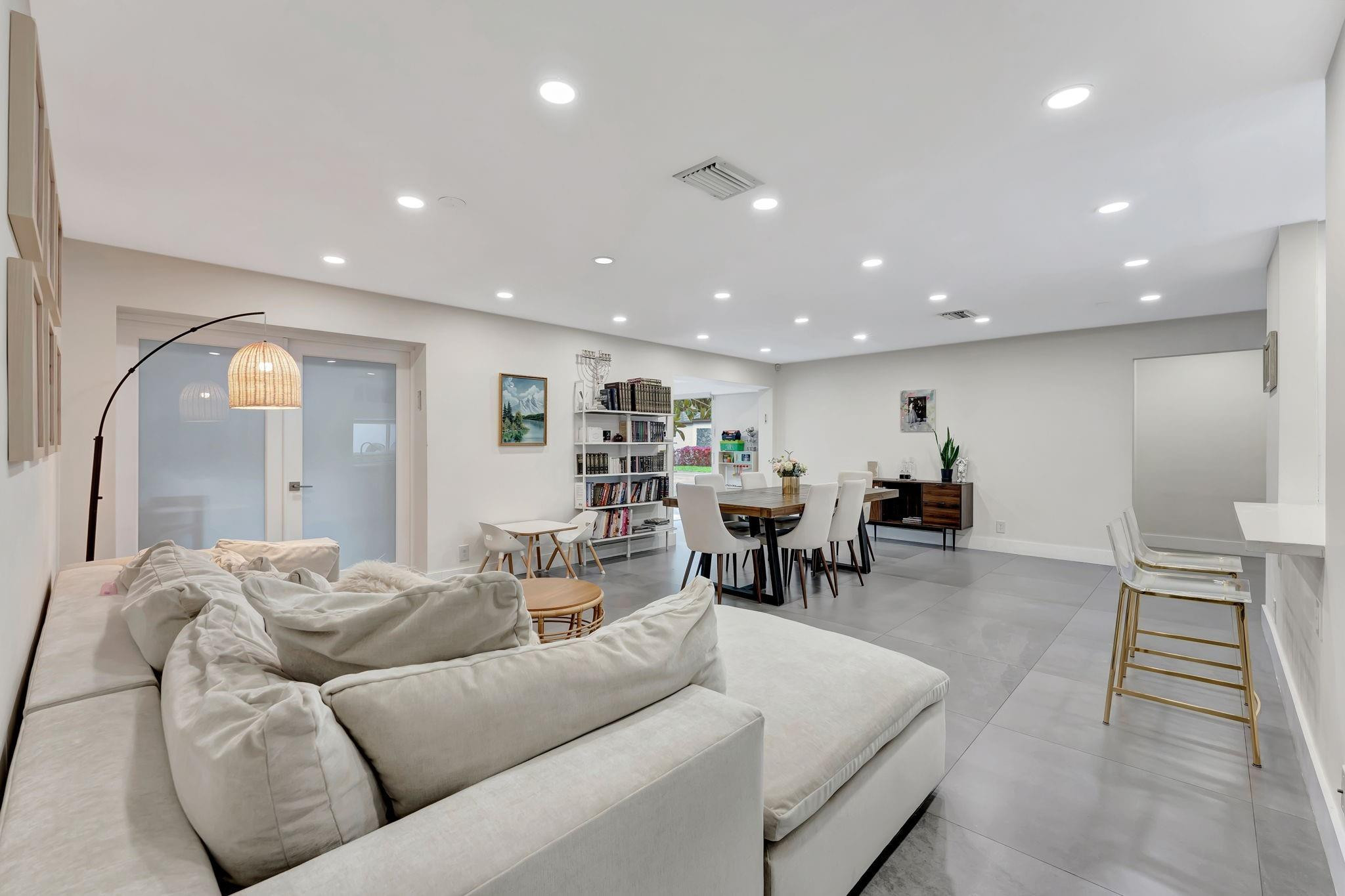 The Villas Emerald Hills - Residential