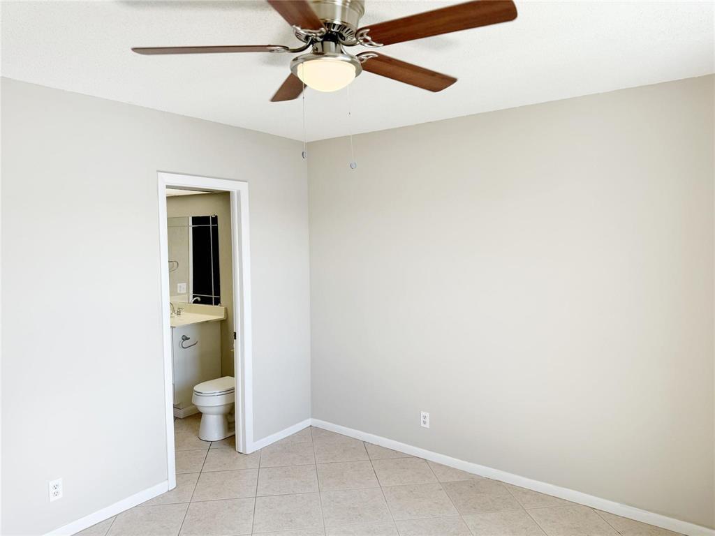 LEISUREVILLE LAKE CONDO - Residential Lease