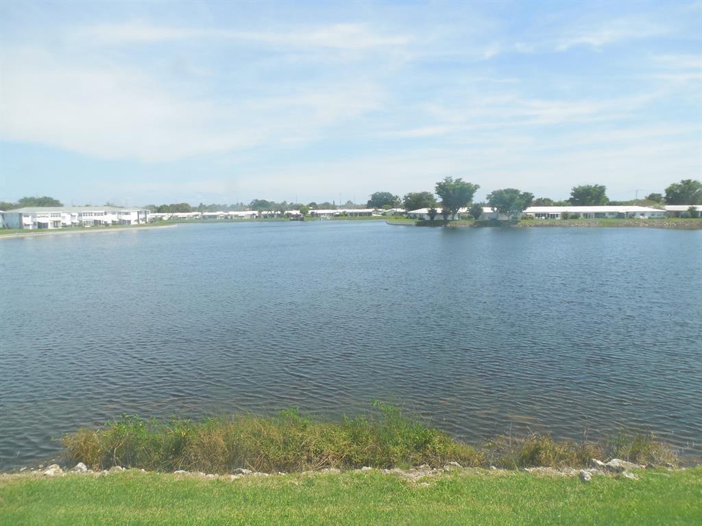 LEISUREVILLE LAKE CONDO - Residential Lease