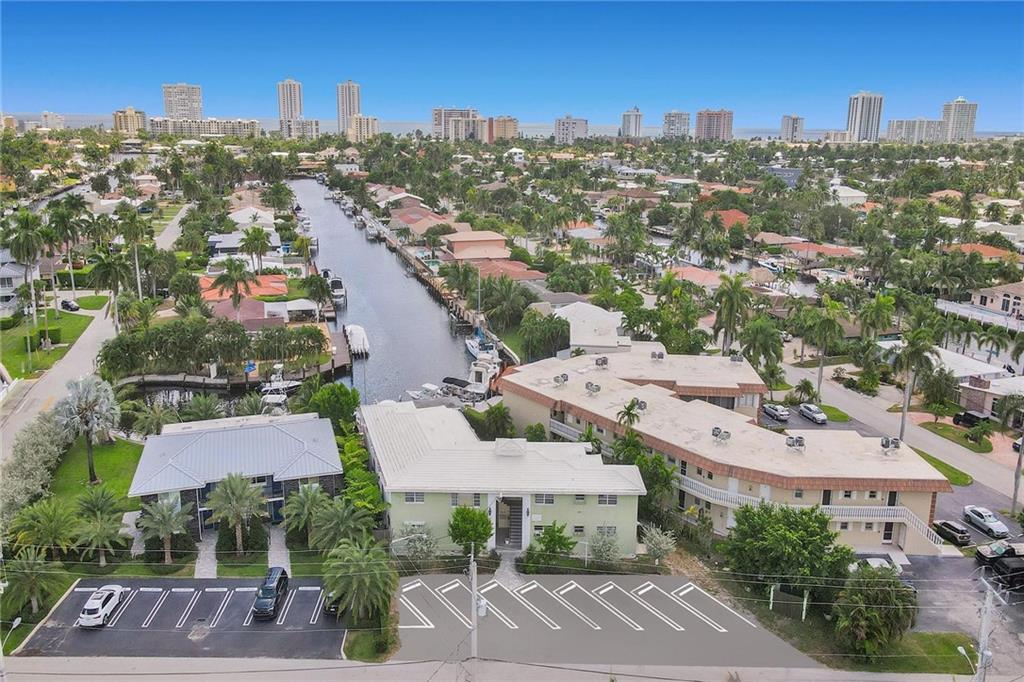 SANTA BARBARA SHORES - Residential Income