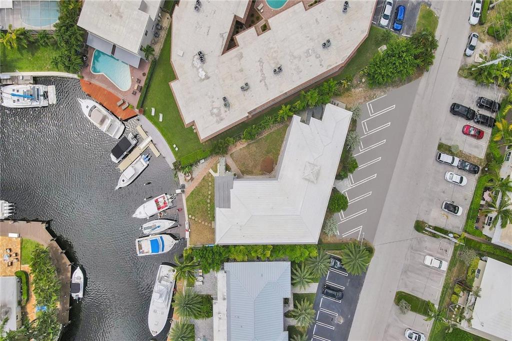 SANTA BARBARA SHORES - Residential Income