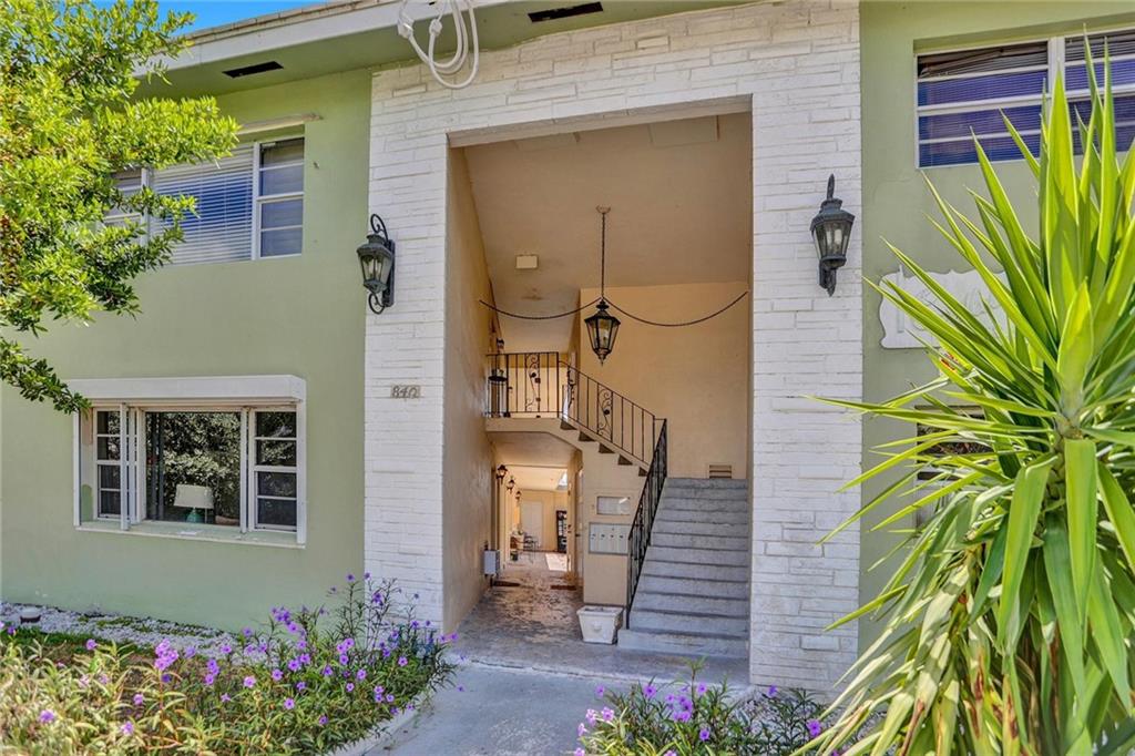 SANTA BARBARA SHORES - Residential Income