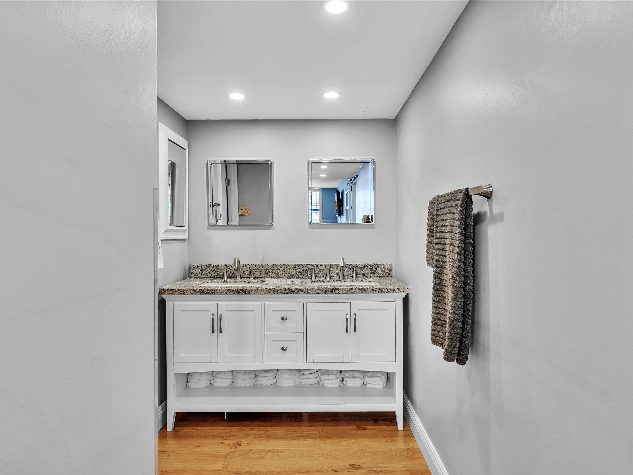 OPAL TOWERS CONDO - Residential
