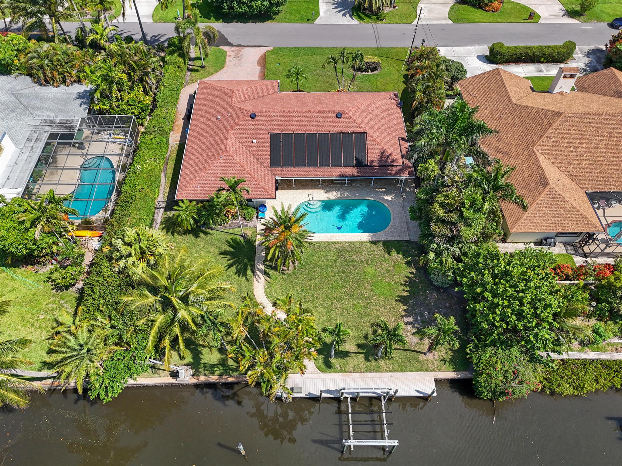 NORTH HOBE SOUND SHORES - Residential