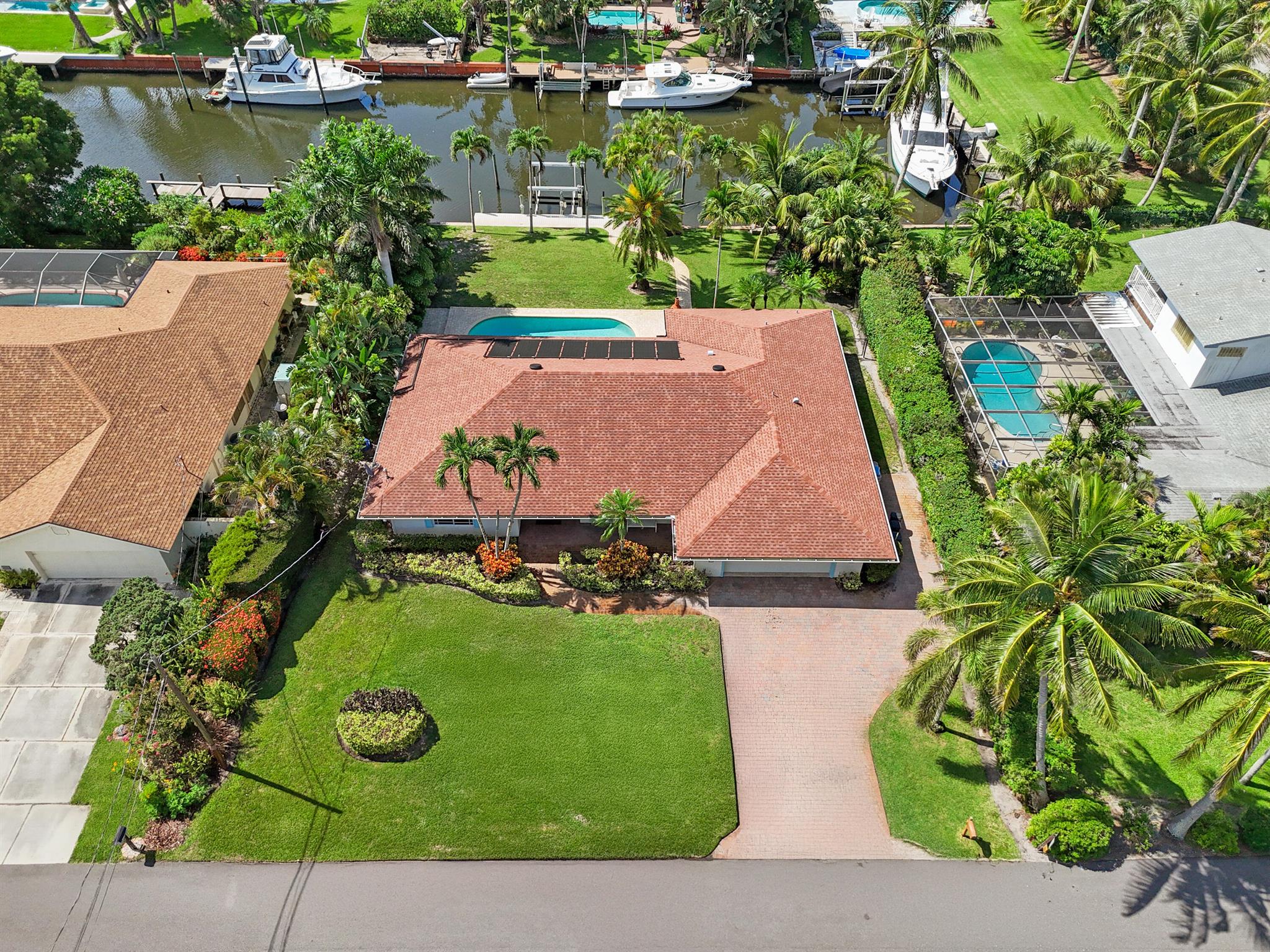 NORTH HOBE SOUND SHORES - Residential