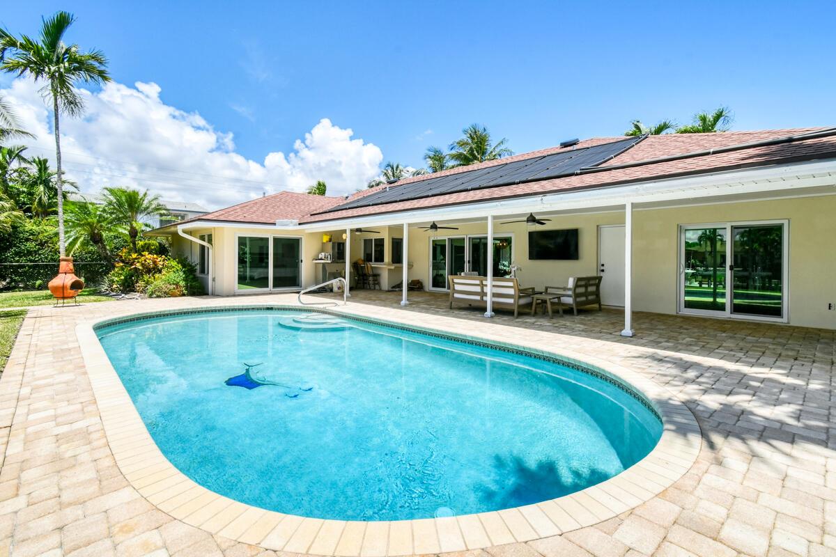 NORTH HOBE SOUND SHORES - Residential