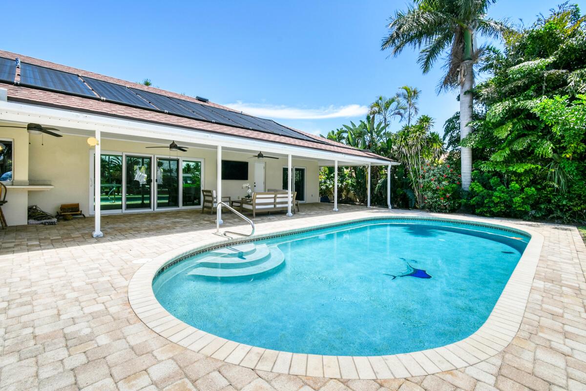 NORTH HOBE SOUND SHORES - Residential