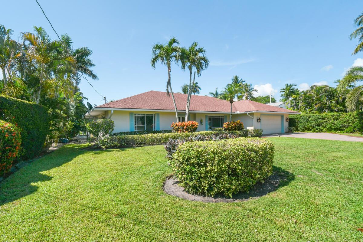 NORTH HOBE SOUND SHORES - Residential