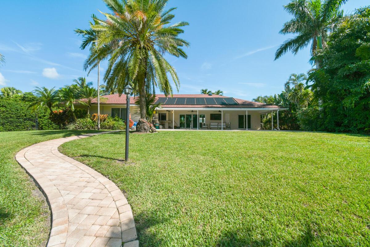 NORTH HOBE SOUND SHORES - Residential