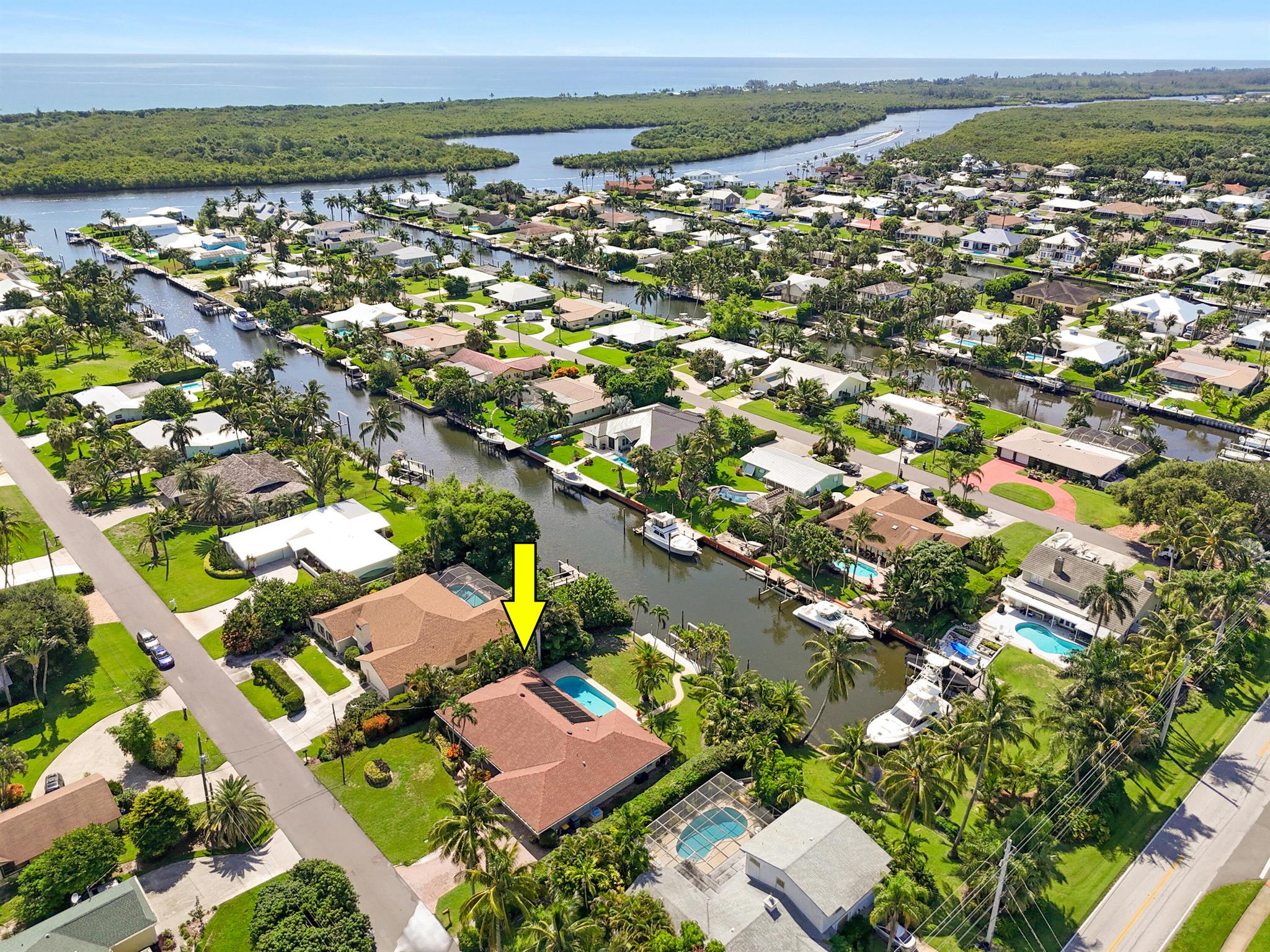 NORTH HOBE SOUND SHORES - Residential