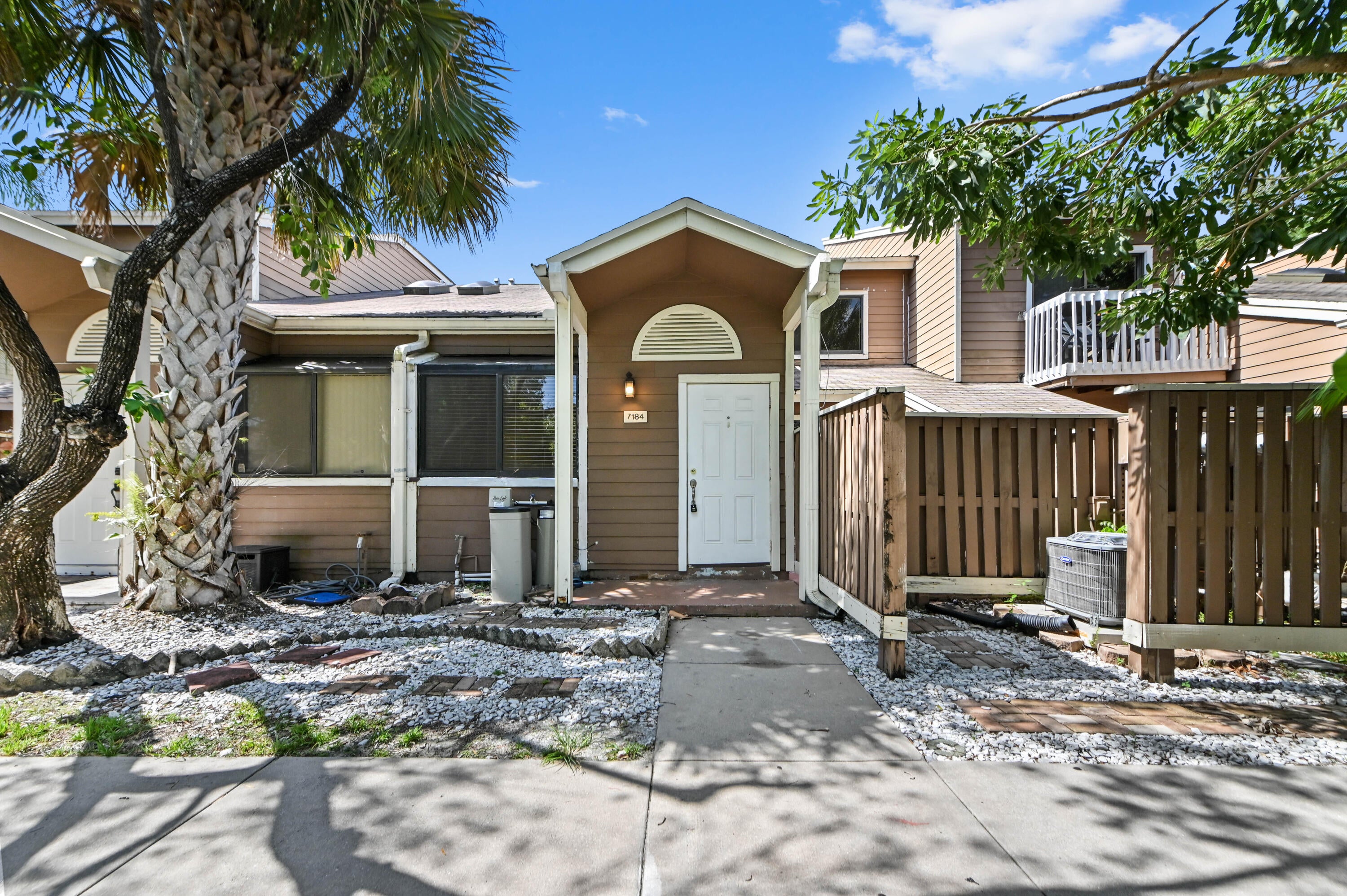7184 Sportsmans Drive