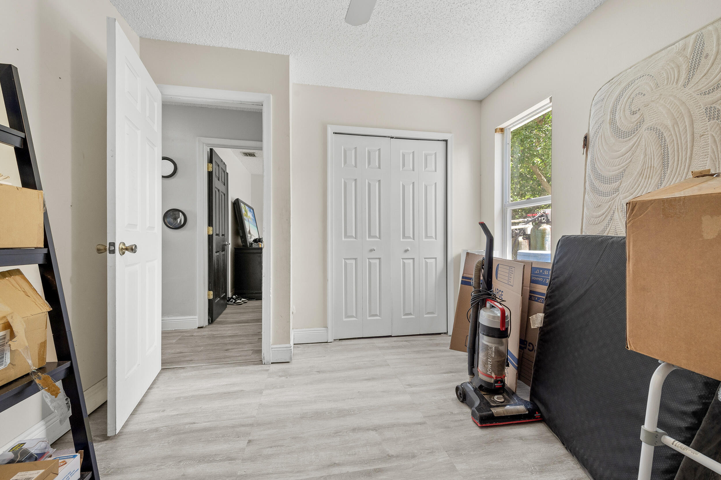 The Acreage - Residential