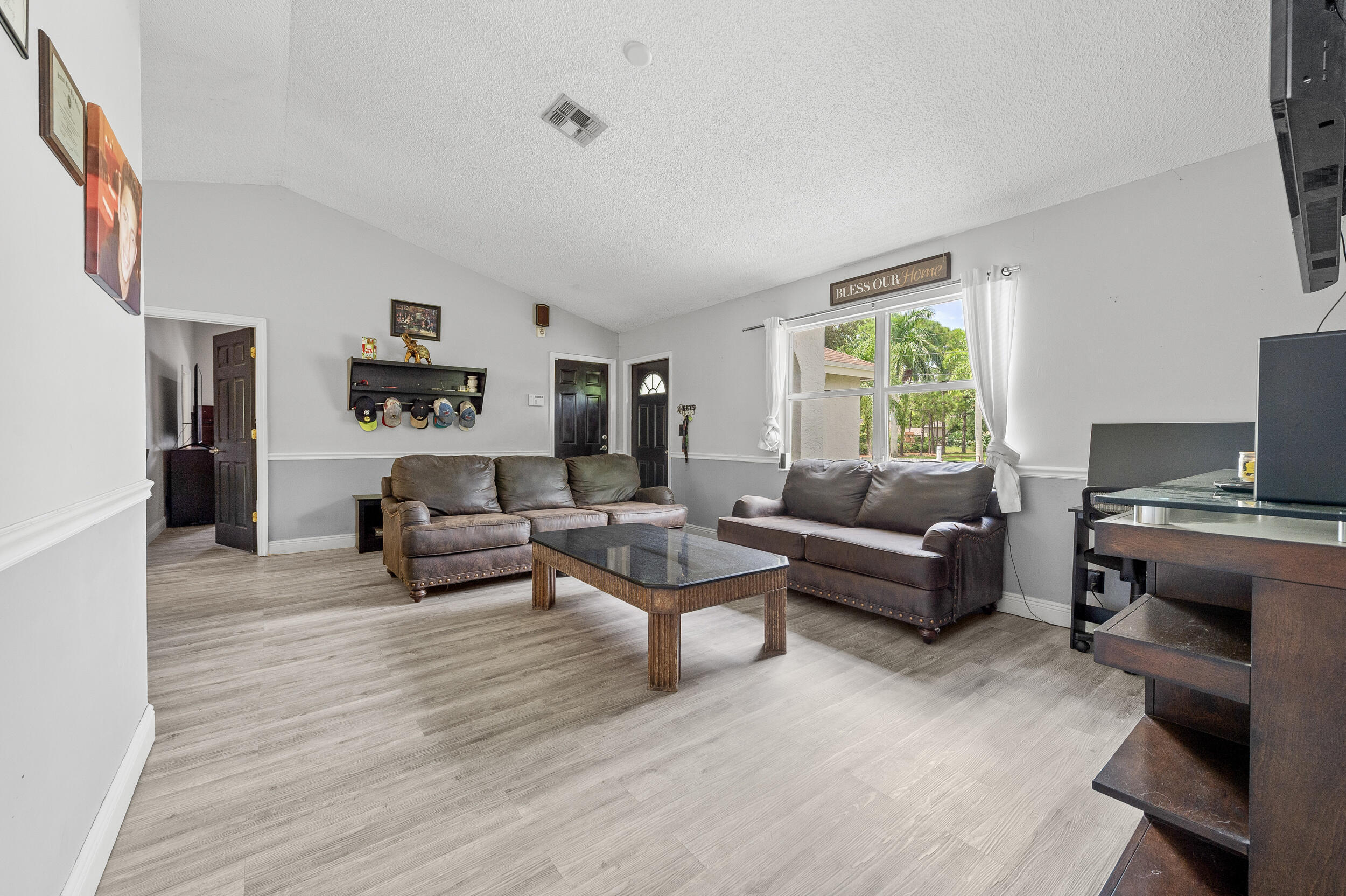 The Acreage - Residential
