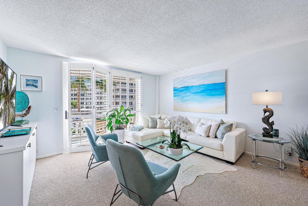 Photo of 139 Sunrise Avenue #306, Palm Beach, FL 33480 (MLS # R11119448)