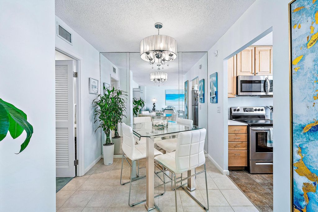 Photo of 139 Sunrise Avenue #306, Palm Beach, FL 33480 (MLS # R11119448)