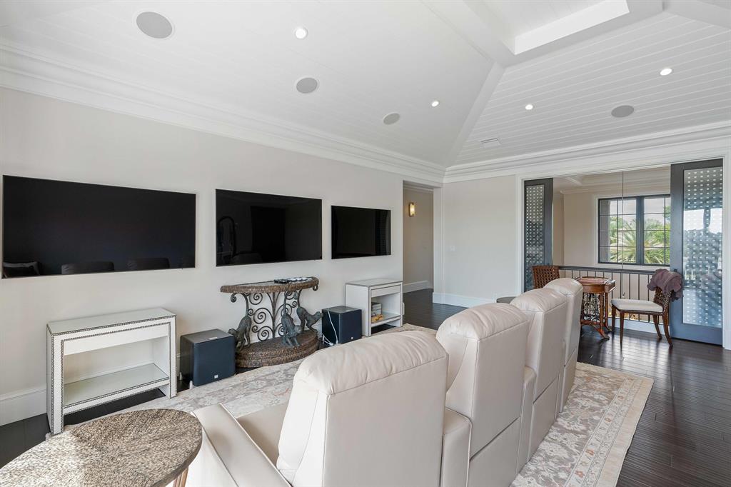 Admirals Cove - Residential