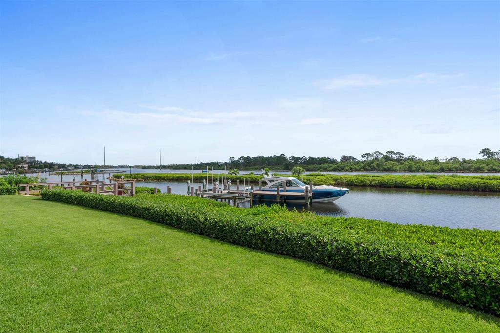 Admirals Cove - Residential