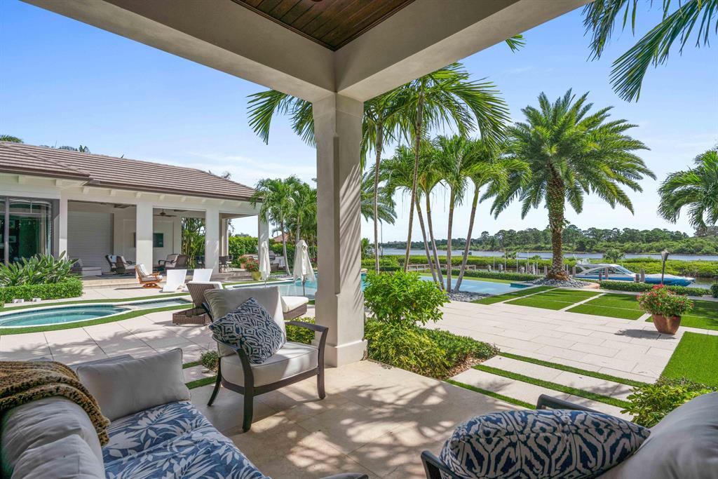 Admirals Cove - Residential