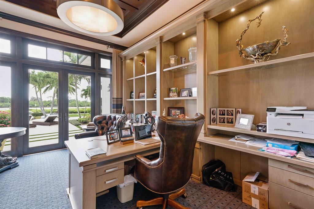 Admirals Cove - Residential