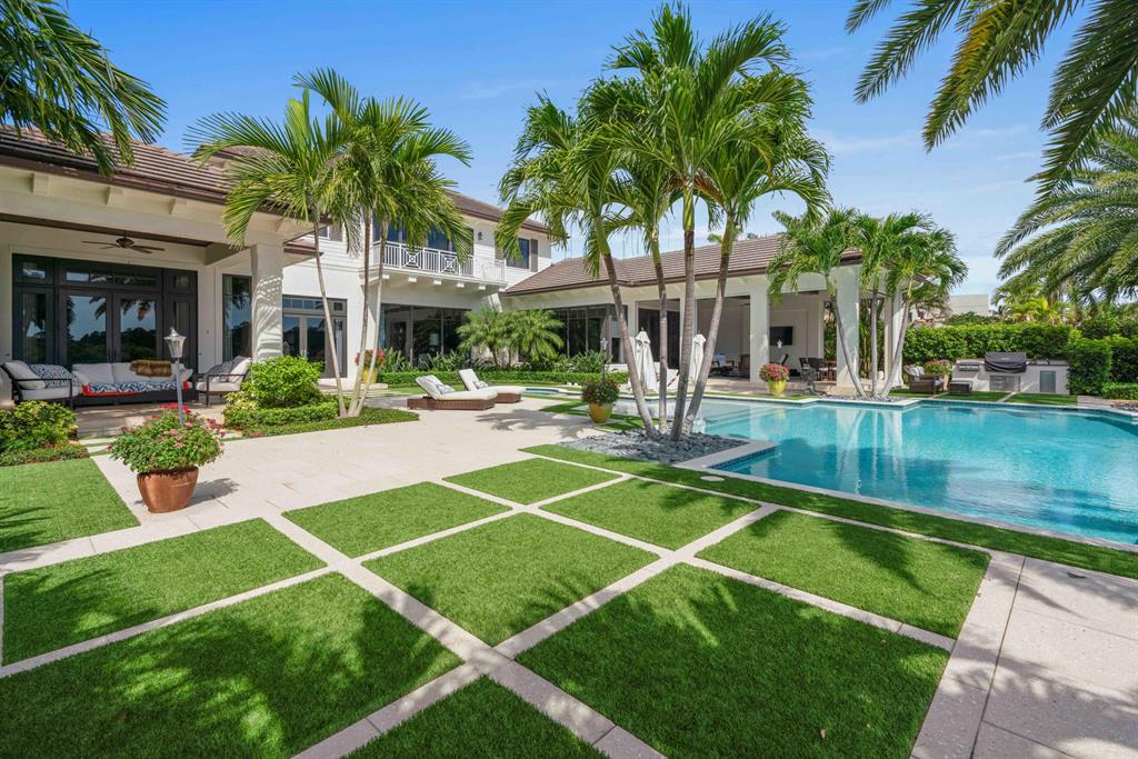 Admirals Cove - Residential