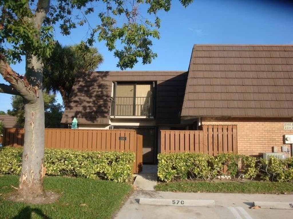 Photo of 2331 23rd Court, Jupiter, FL 33477 (MLS # R10887223)