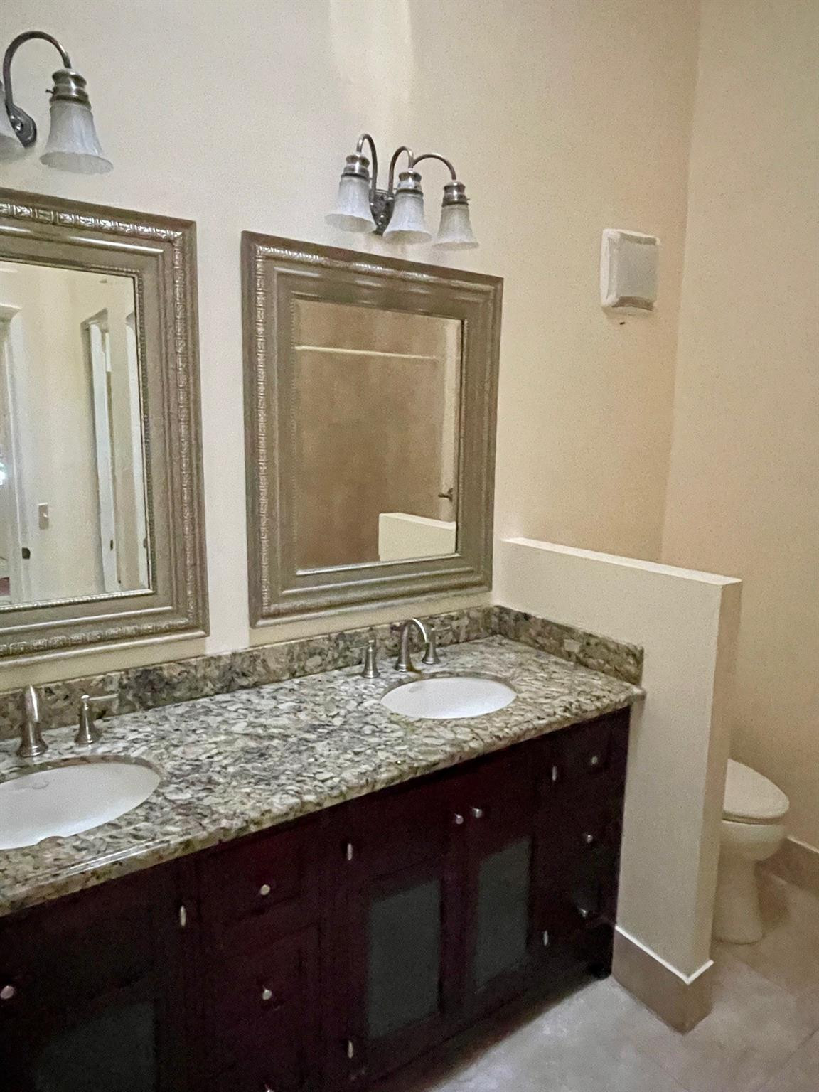 CYPRESS AT WOODMONT III - Residential Lease