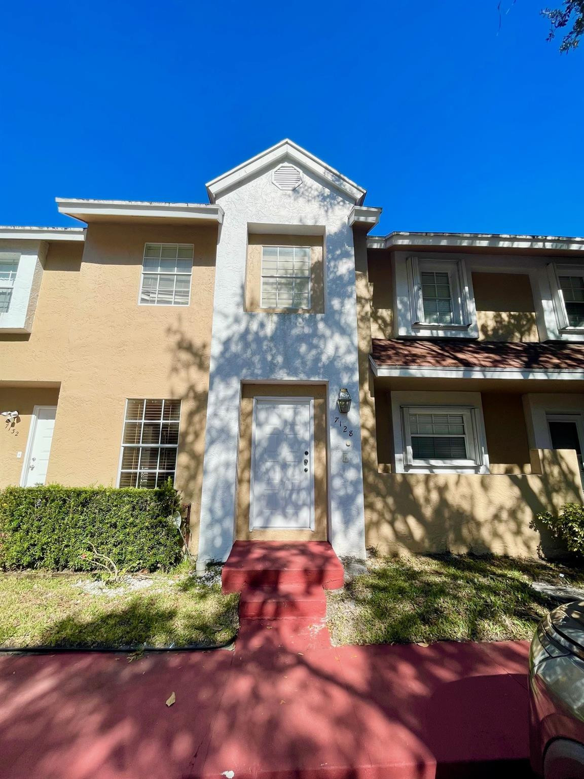 CYPRESS AT WOODMONT III - Residential Lease