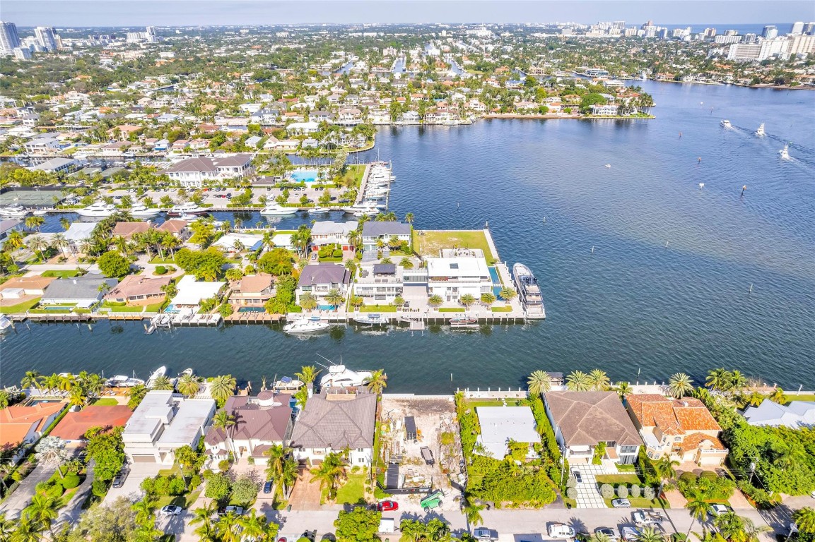 Lauderdale Harbors Sec A - Land