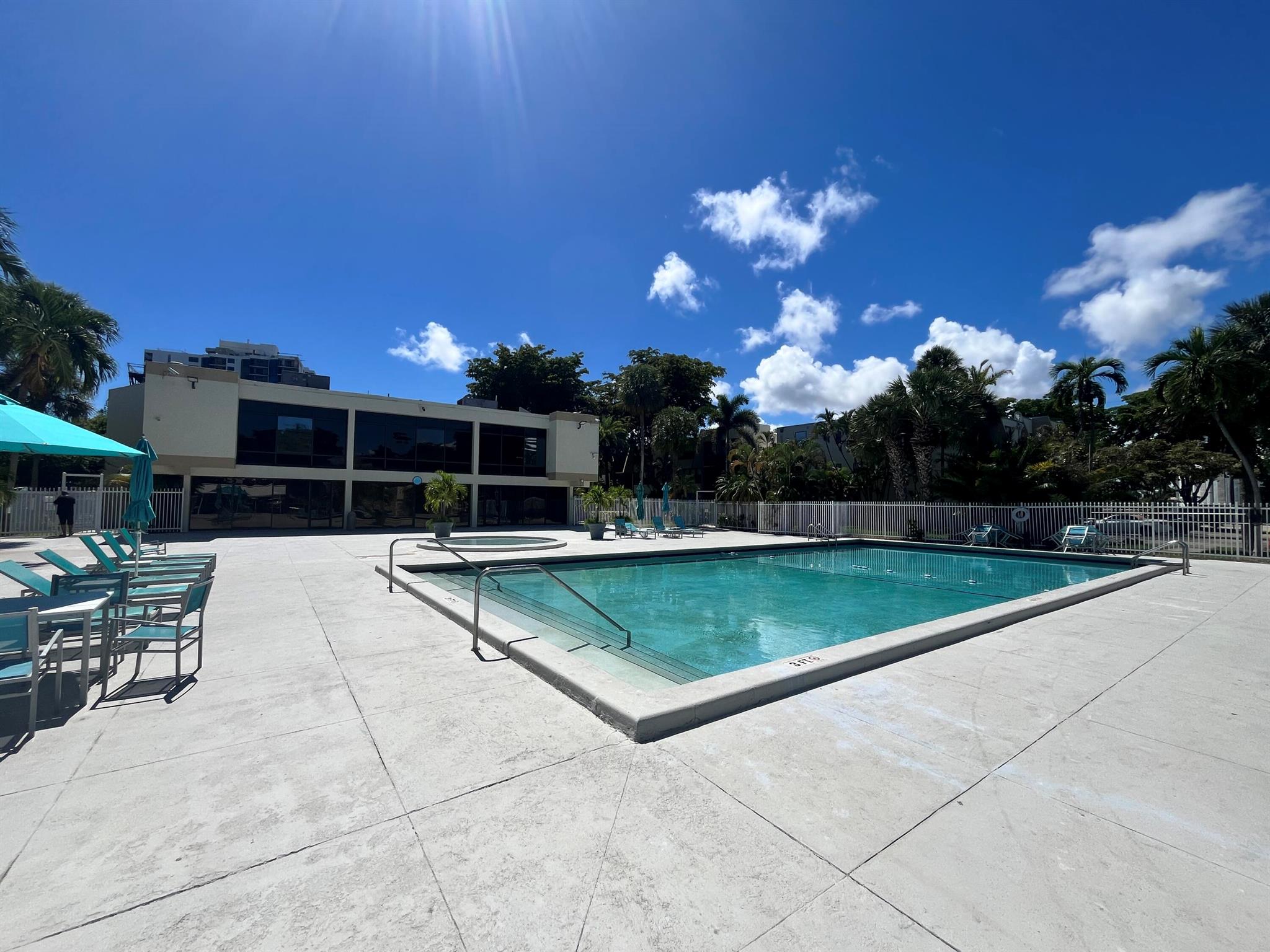 20401 NE 30th Avenue 116-8