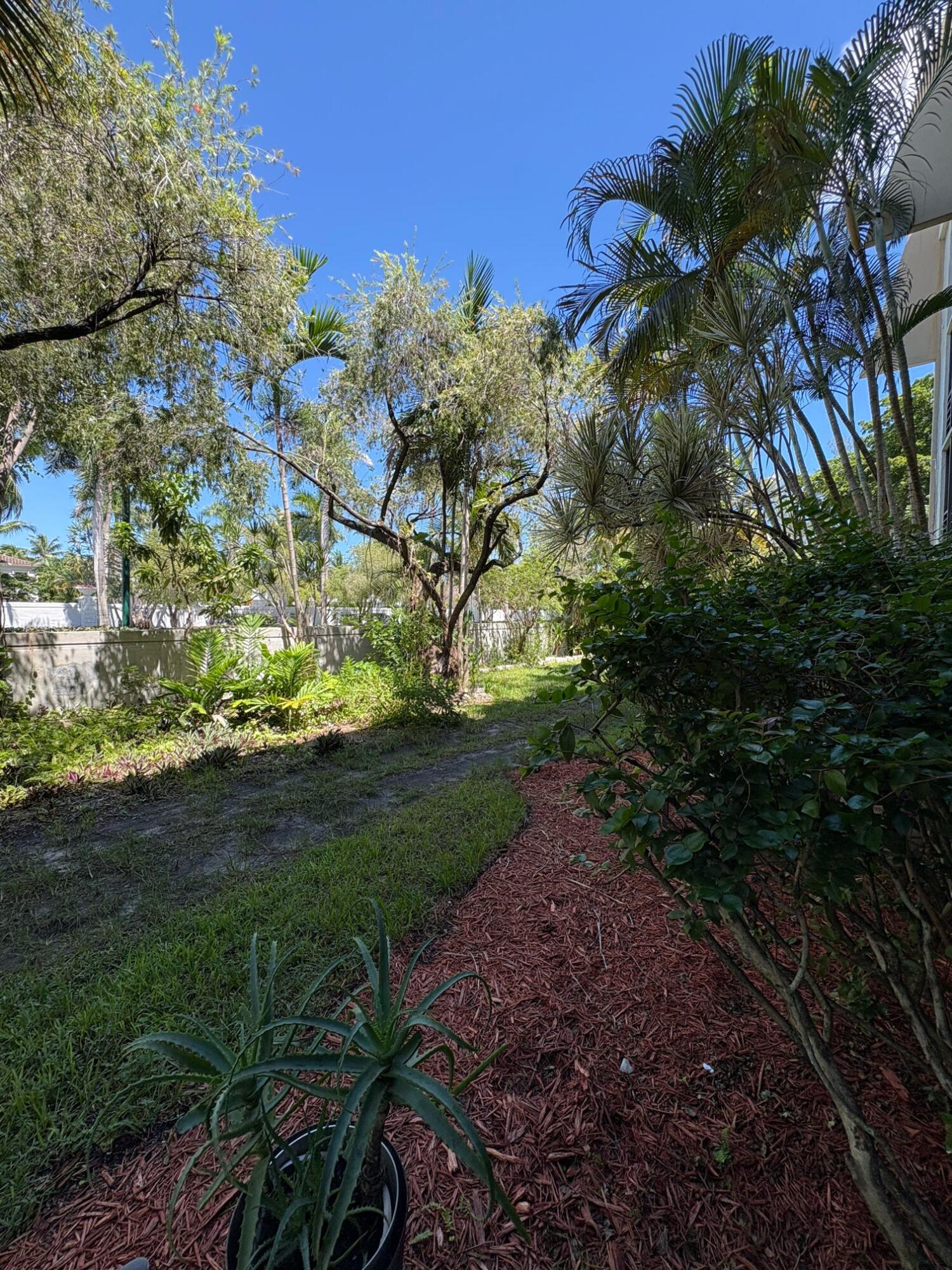 VILLA DORADA - Residential