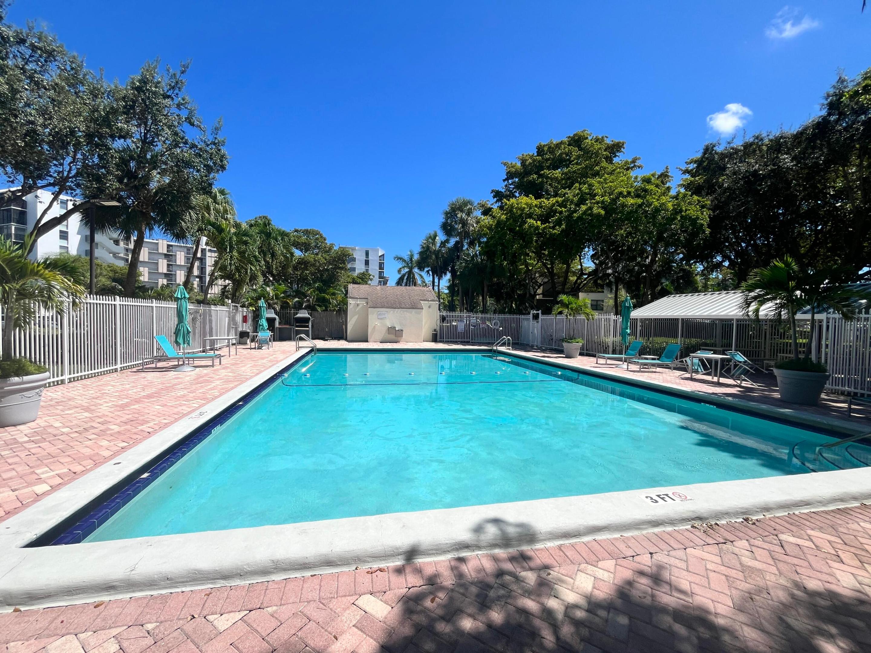 VILLA DORADA - Residential