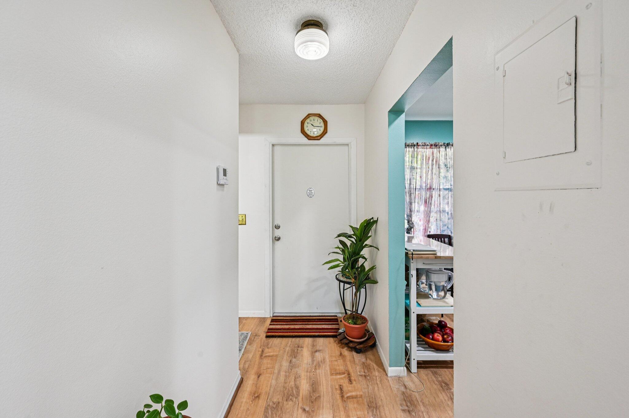 Golden Lakes Village Cond - Residential