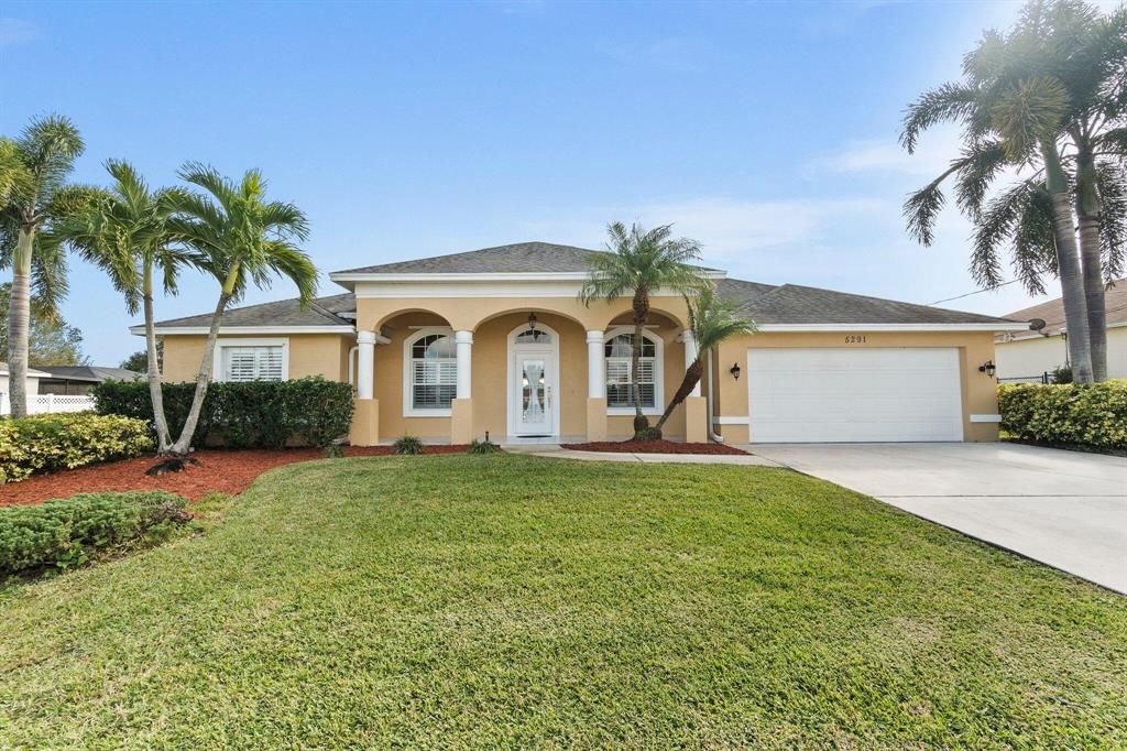 Photo of 5291 NW Almond Avenue, Port St Lucie, FL 34986 (MLS # R10854976)