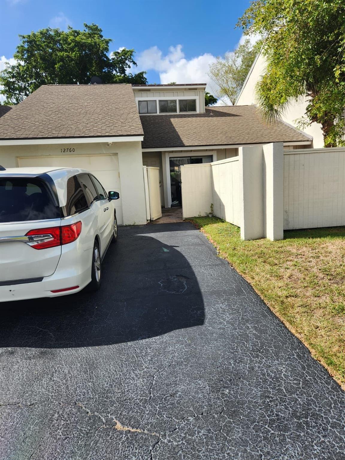 TALLPINE PH I - Residential Lease