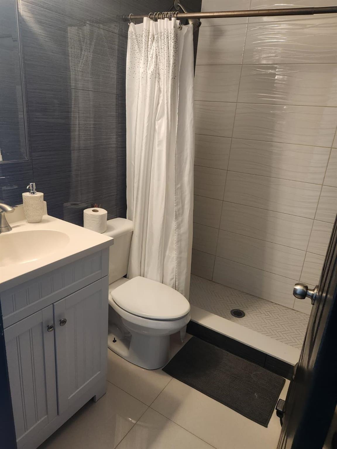 TALLPINE PH I - Residential Lease