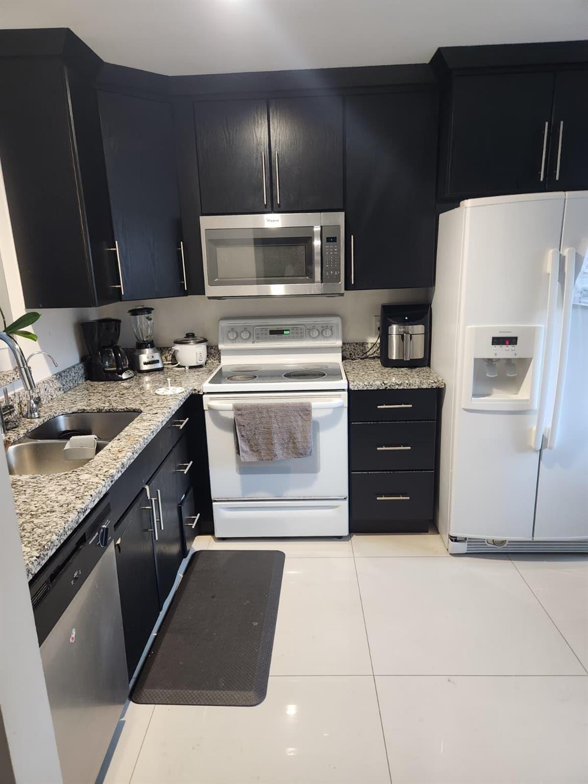 TALLPINE PH I - Residential Lease