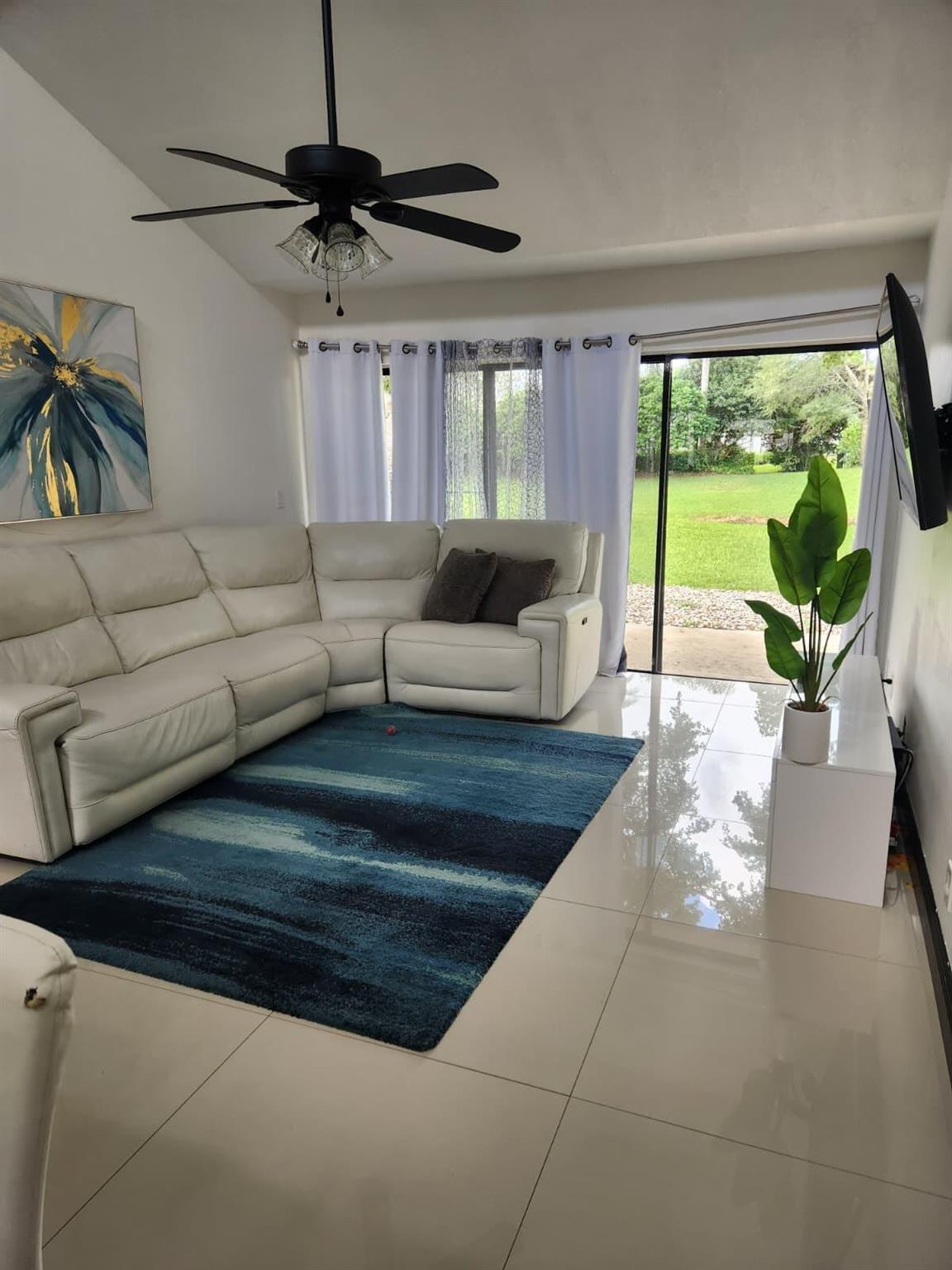 TALLPINE PH I - Residential Lease