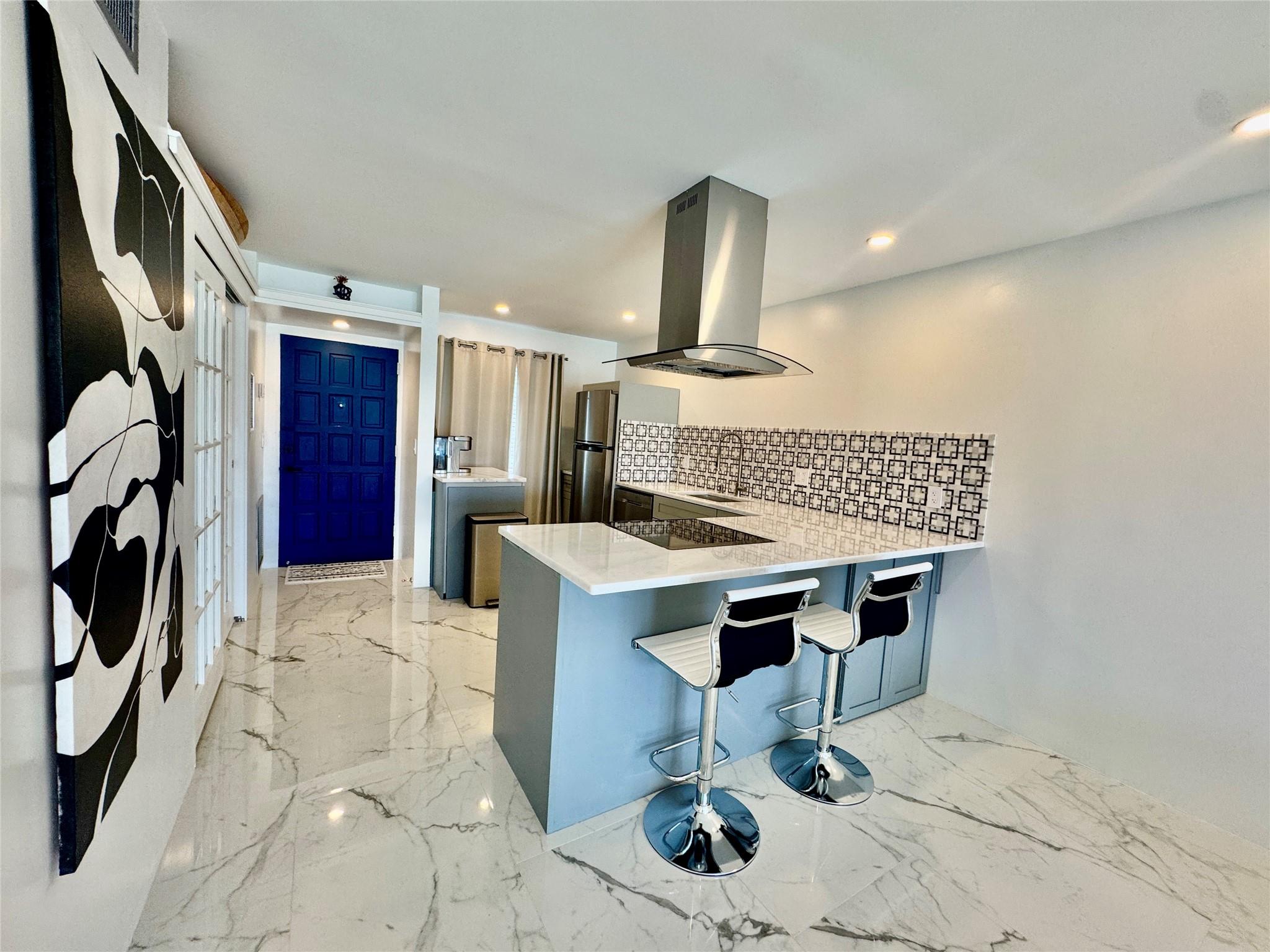 Fountains Palm Beach Cond - Residential Lease