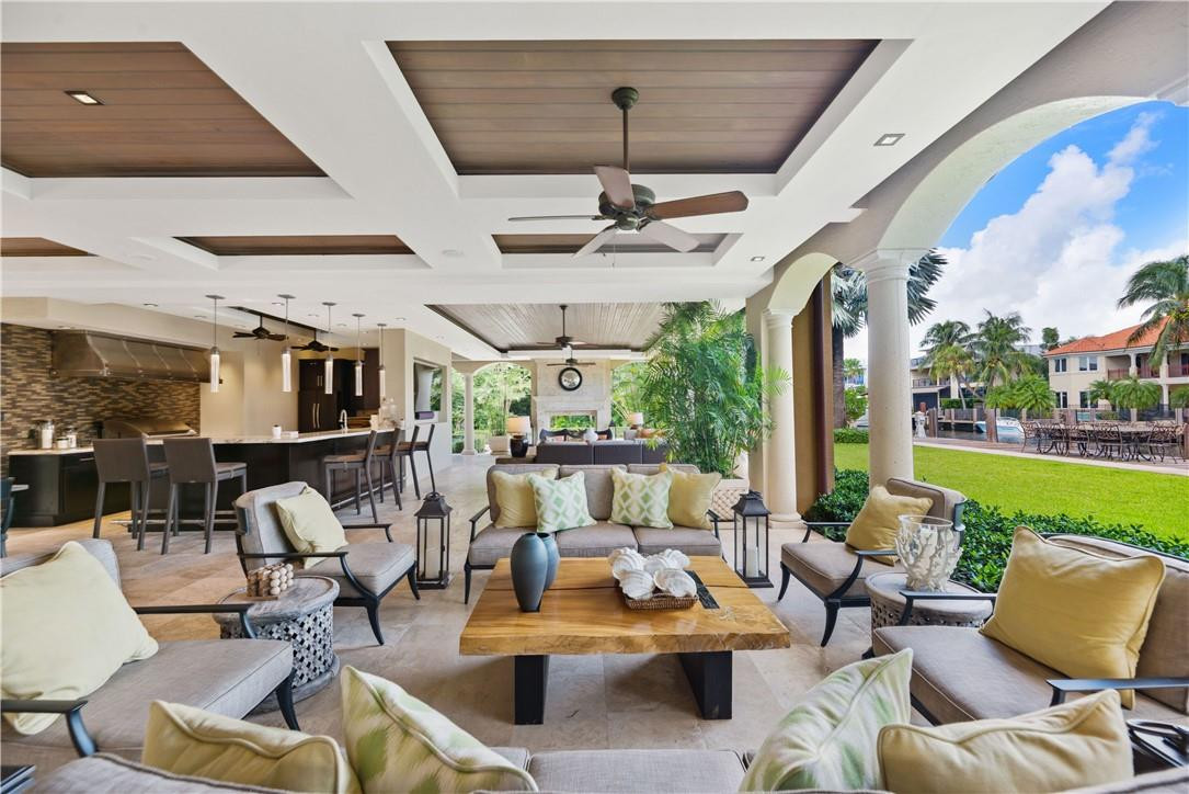 Las Olas Isles - Residential