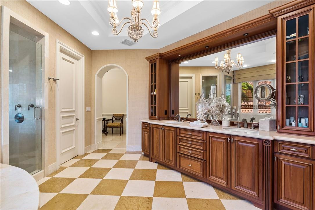 Las Olas Isles - Residential