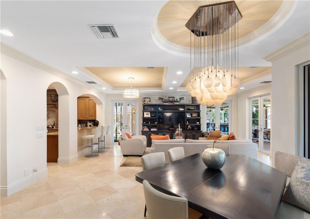Las Olas Isles - Residential