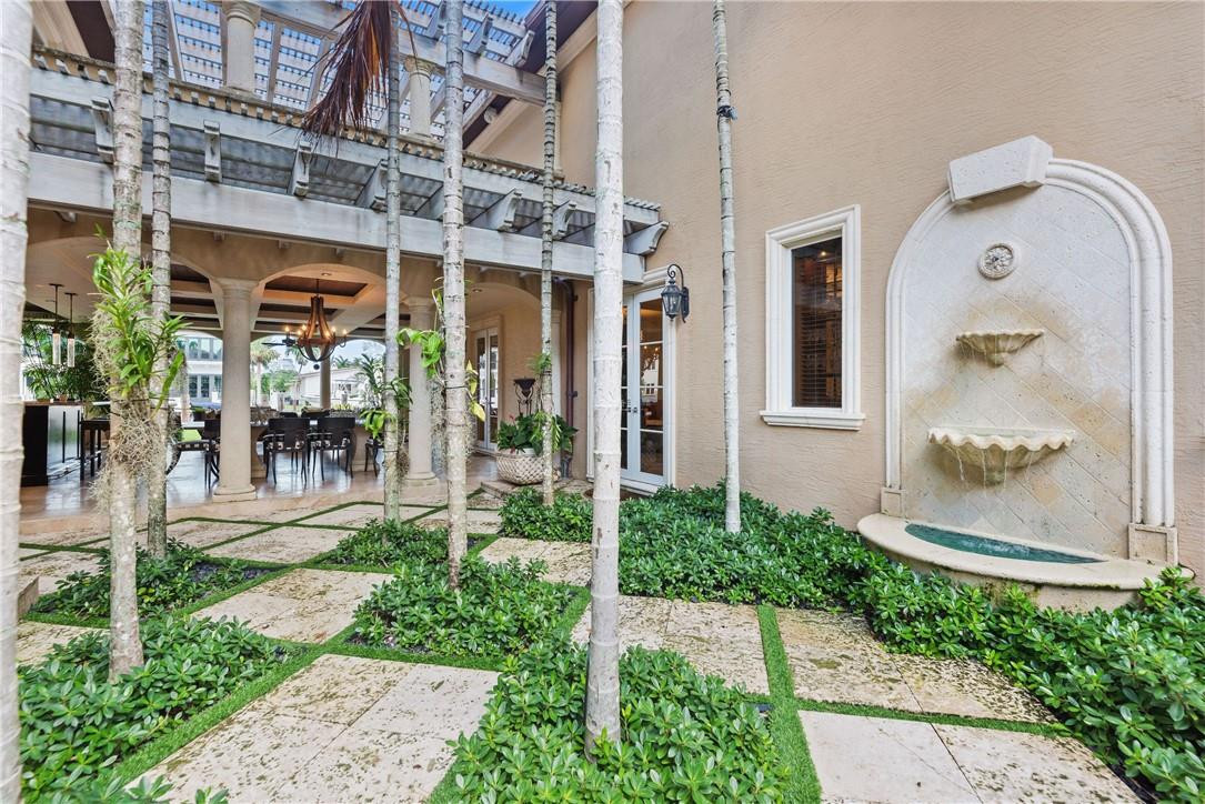 Las Olas Isles - Residential