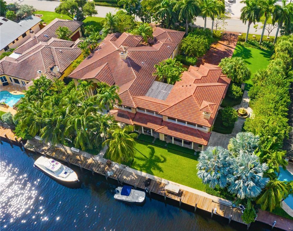 Las Olas Isles - Residential