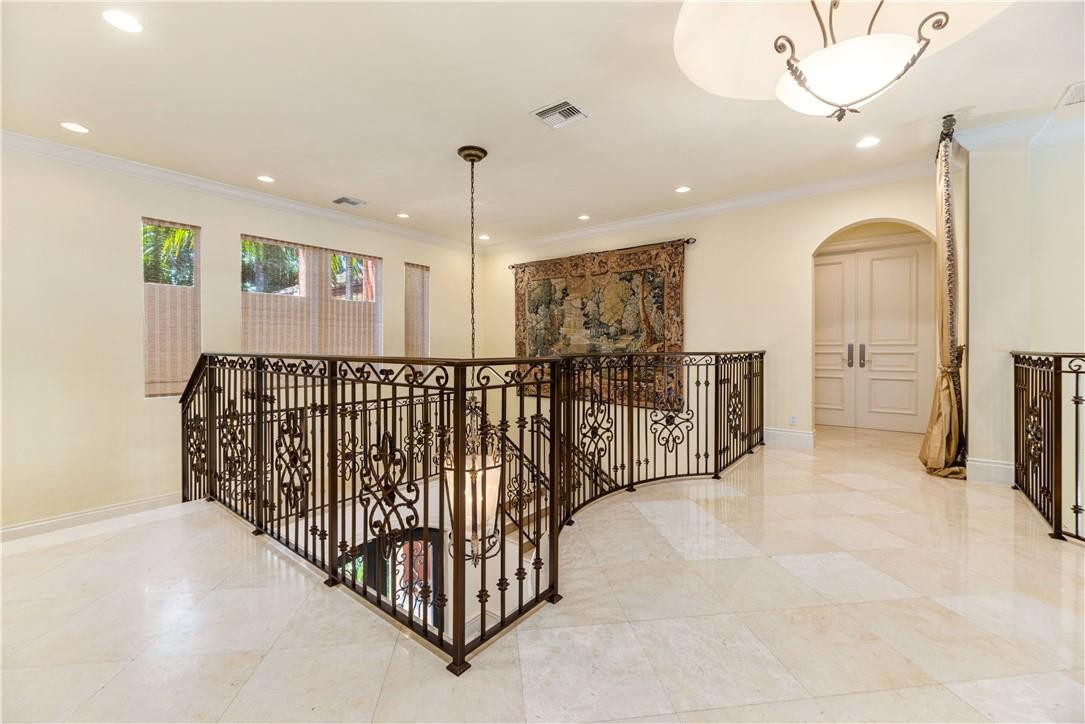 Las Olas Isles - Residential