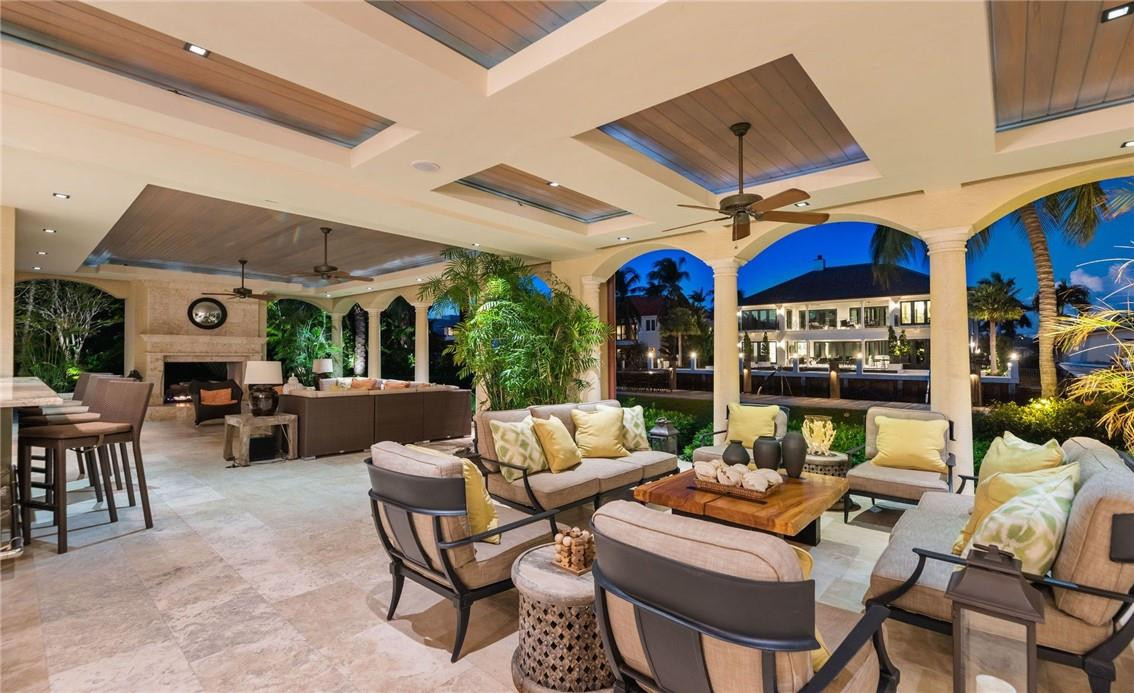 Las Olas Isles - Residential