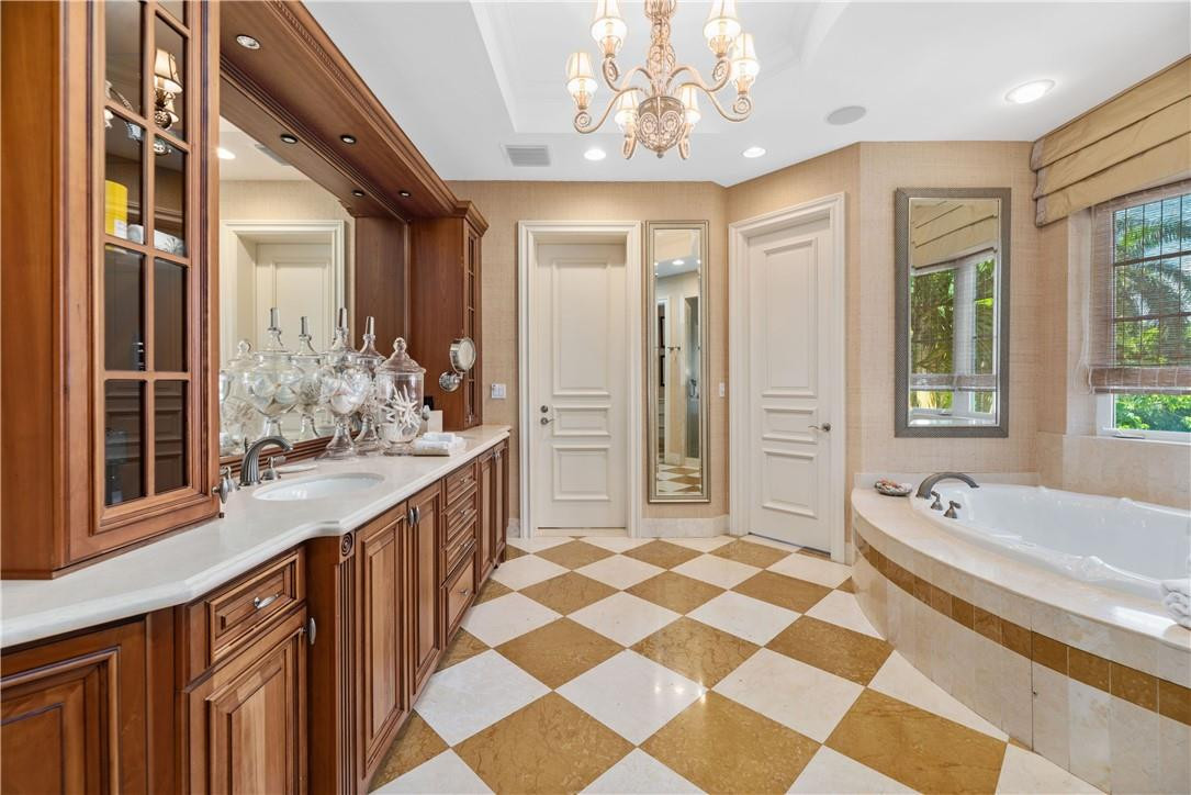 Las Olas Isles - Residential