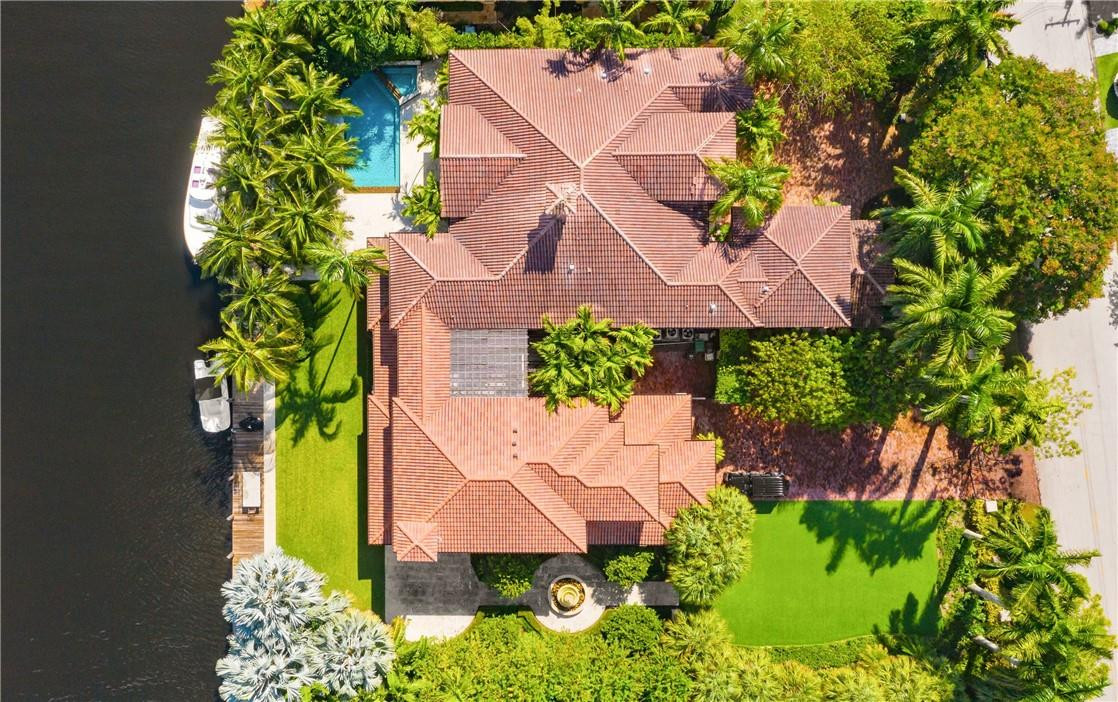 Las Olas Isles - Residential