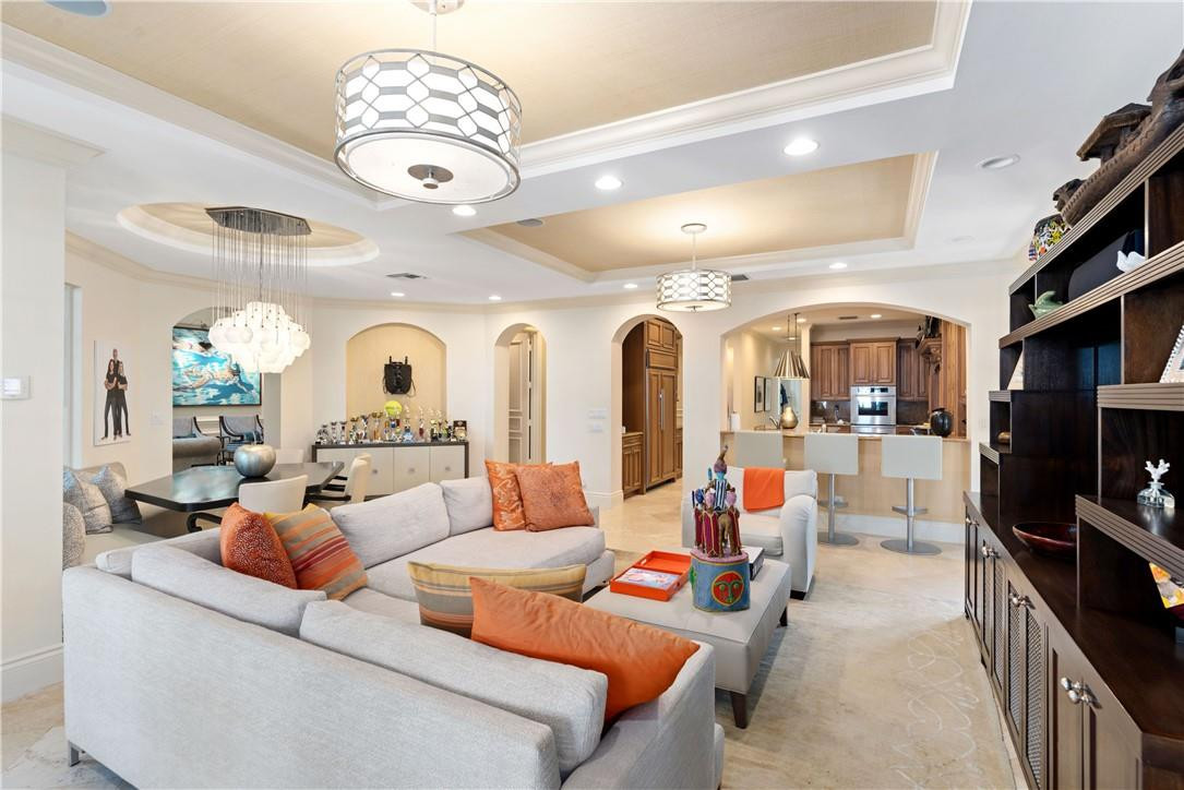 Las Olas Isles - Residential