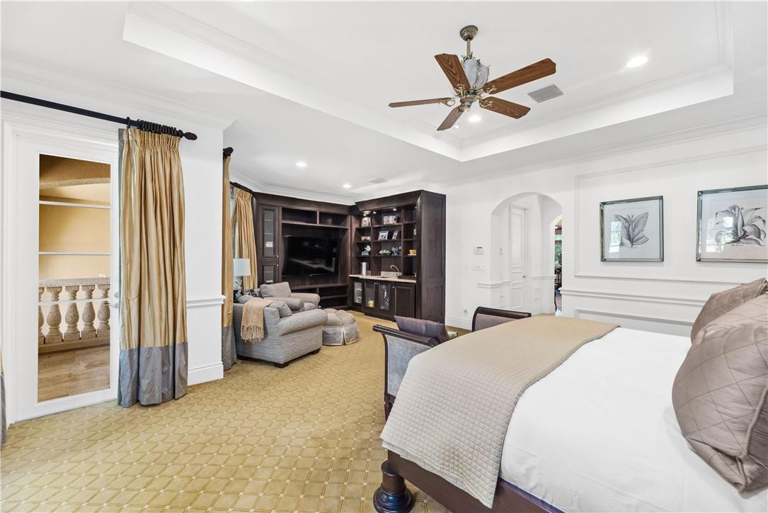 Las Olas Isles - Residential